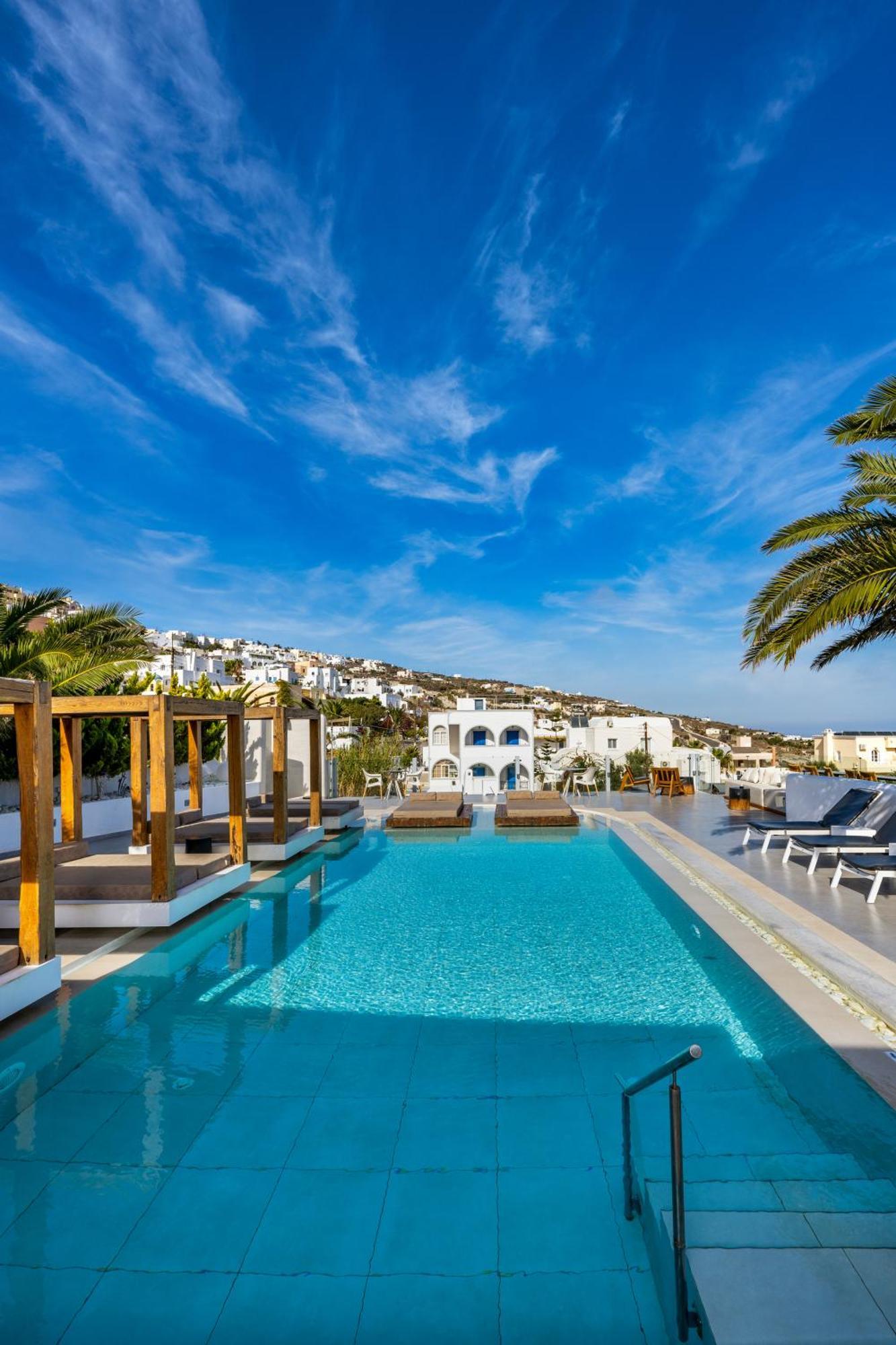 Callia Retreat Suites - Adults Only Fira  Exterior foto