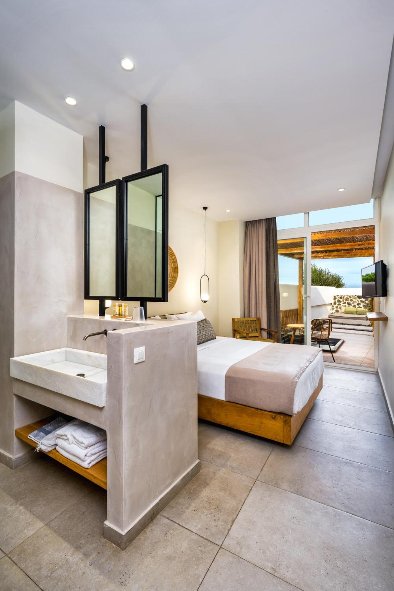 Callia Retreat Suites - Adults Only Fira  Exterior foto