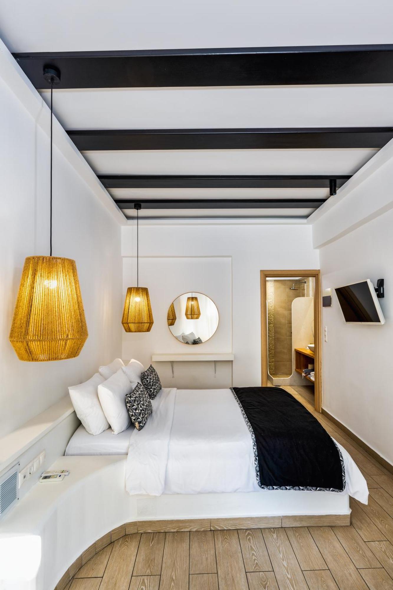 Callia Retreat Suites - Adults Only Fira  Exterior foto