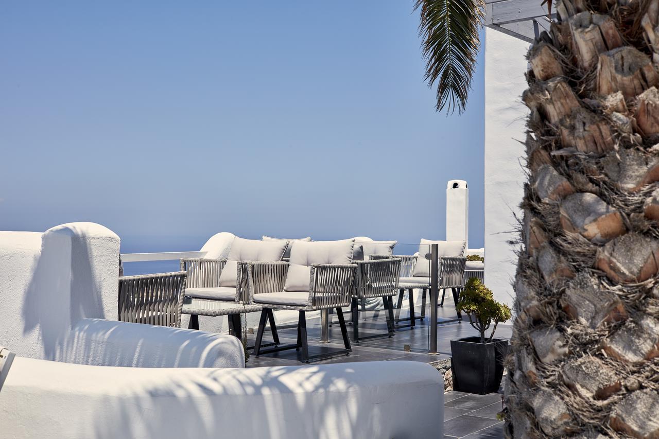 Callia Retreat Suites - Adults Only Fira  Exterior foto